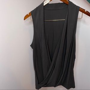 Lululemon black crossover tank